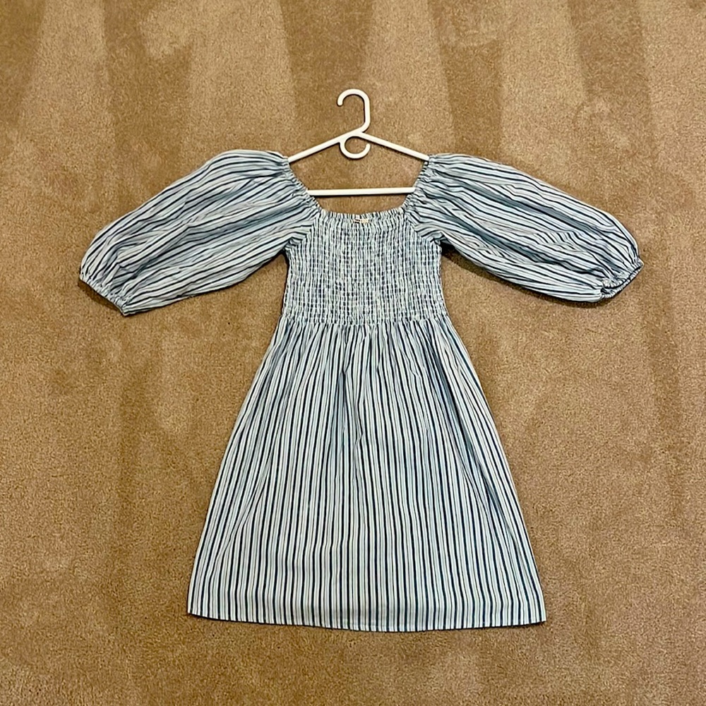Medium, blue and white billabong dress.